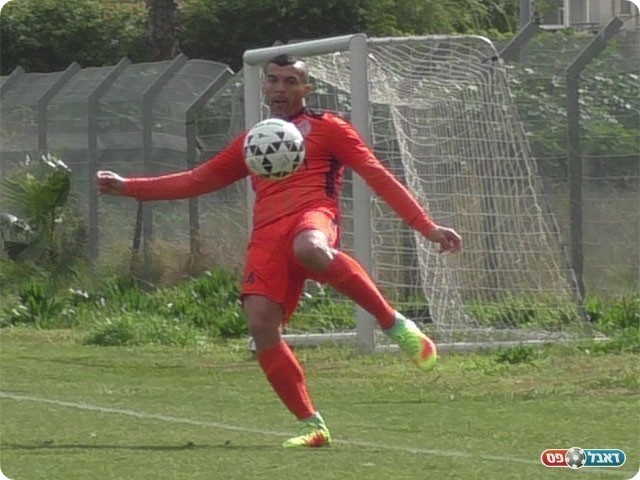 המצטיין במגרש. קרלוס צ'קאנה